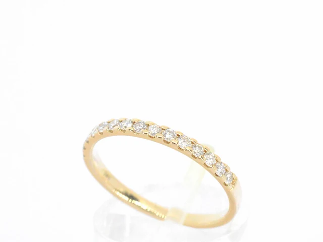 Gouden ring met diamanten - afbeelding 3 van  11