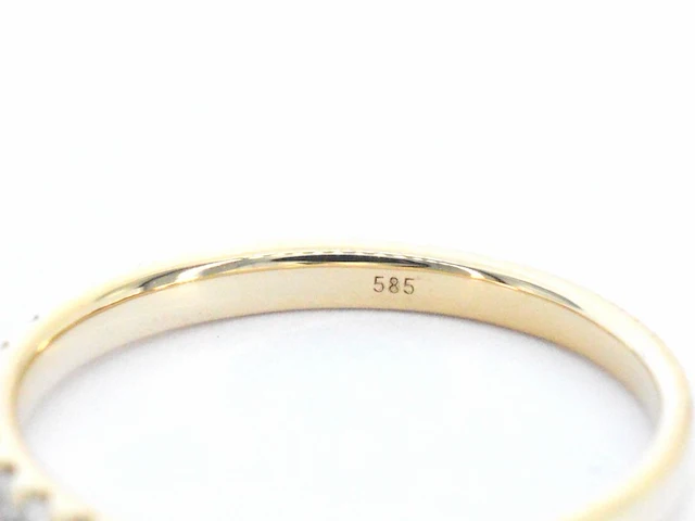 Gouden ring met diamanten - afbeelding 9 van  11