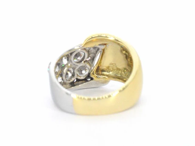 Gouden ring met diamanten - afbeelding 7 van  8