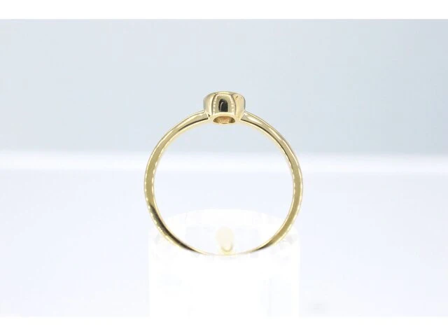 Gouden ring met een briljant geslepen diamant - afbeelding 4 van  6