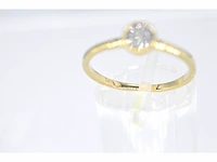 Gouden ring met een briljant geslepen diamant - afbeelding 5 van  7
