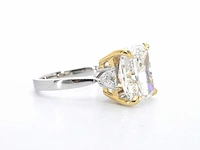 Gouden ring met éen grote diamant van 6.00 carat en twee triangel geslepen diamanten - afbeelding 11 van  13