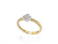 Gouden ring met een klavertje vier gezet met diamanten - afbeelding 5 van  10