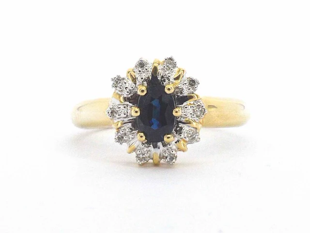 Gouden ring met een natuurlijke saffier en diamanten - afbeelding 1 van  7