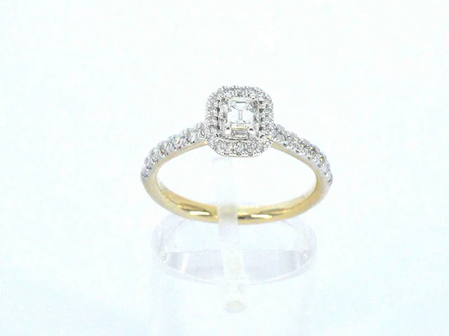 Gouden ring met natuurlijke baguette en briljant geslepen diamanten - afbeelding 6 van  10