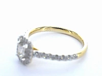 Gouden ring met natuurlijke baguette en briljant geslepen diamanten - afbeelding 8 van  10