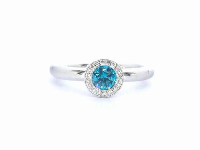 Gouden ring met natuurlijke diamanten en een swiss blue topaas - afbeelding 5 van  10