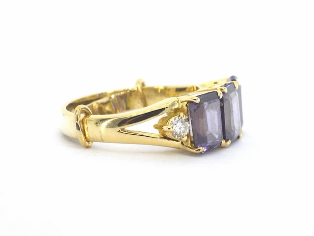 Gouden ring met paarse edelstenen en diamanten - afbeelding 6 van  12