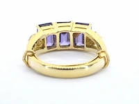 Gouden ring met paarse edelstenen en diamanten - afbeelding 9 van  12