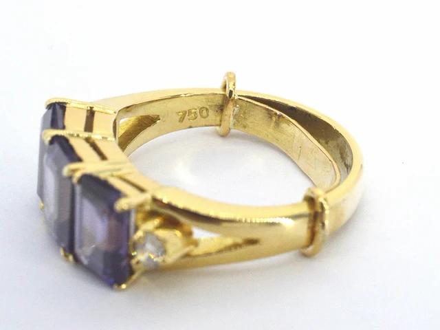 Gouden ring met paarse edelstenen en diamanten - afbeelding 10 van  12