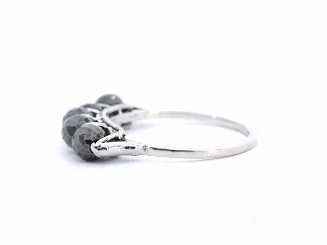 Gouden ring met zwarte edelsteen - afbeelding 3 van  5