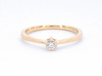 Gouden ring solitaire met een briljant geslepen diamant - afbeelding 6 van  11