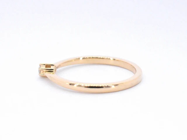 Gouden ring solitaire met een briljant geslepen diamant - afbeelding 6 van  10