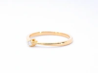 Gouden ring solitaire met een briljant geslepen diamant - afbeelding 9 van  10