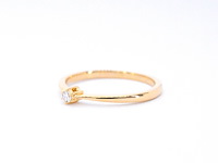 Gouden ring solitaire met een briljant geslepen diamant - afbeelding 8 van  8