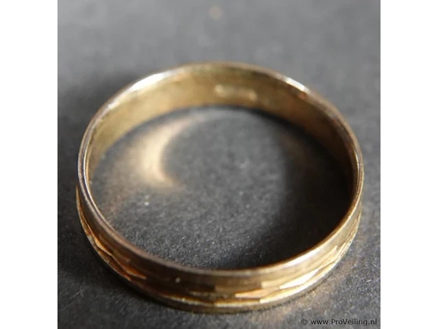 Gouden? ring - afbeelding 3 van  3