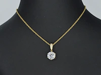 Gouden solitair hanger met een diamant van 1.50 carat, excl. ketting - afbeelding 2 van  7