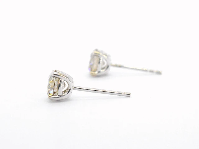 Gouden solitair oorbellen met 2.00 carat champagne diamant - afbeelding 8 van  12