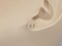 Gouden solitair oorbellen met champagne diamanten van 1.00 carat - afbeelding 2 van  9