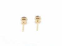 Gouden solitair oorbellen met cognac diamanten - afbeelding 5 van  9
