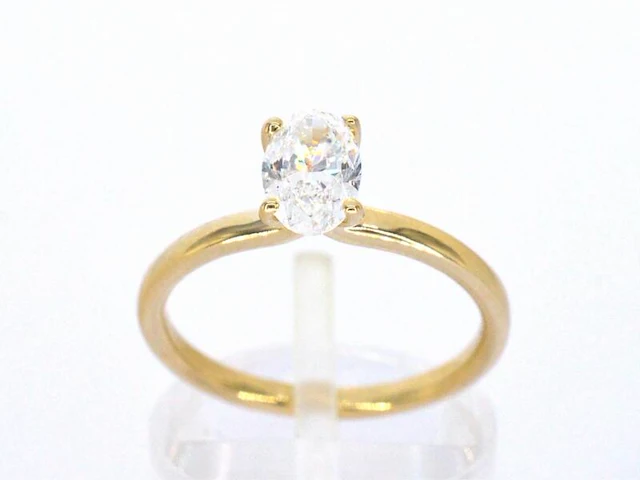 Gouden solitair ring met een 1.00 carat ovaal geslepen diamant - afbeelding 1 van  10