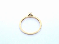 Gouden solitair ring met een natuurlijke diamant - afbeelding 5 van  8