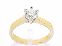 Gouden solitair ring met hrd certificaat