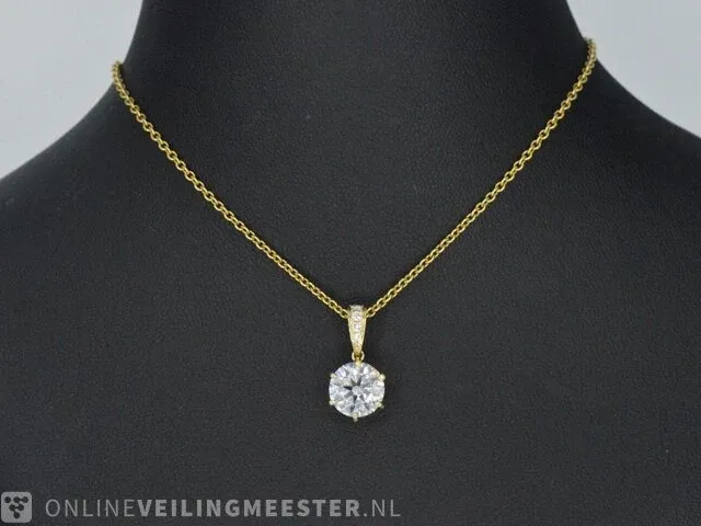 Gouden solitaire hanger met een briljant van 1.50 carat - afbeelding 2 van  6