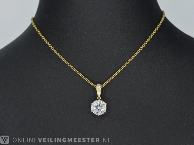 Gouden solitaire hanger met een diamant van 1.50 carat - afbeelding 2 van  7