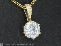 Gouden solitaire hanger met een diamant van 2.00 carat
