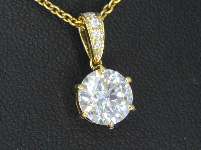 Gouden solitaire hanger met een diamant van 2.00 carat - afbeelding 1 van  7