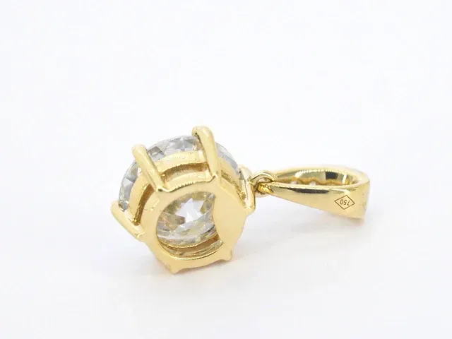 Gouden solitaire hanger met een diamant van 2.00 carat - afbeelding 6 van  7