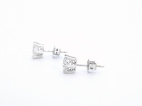 Gouden solitaire oorbellen met 2.25 carat diamant - afbeelding 6 van  9