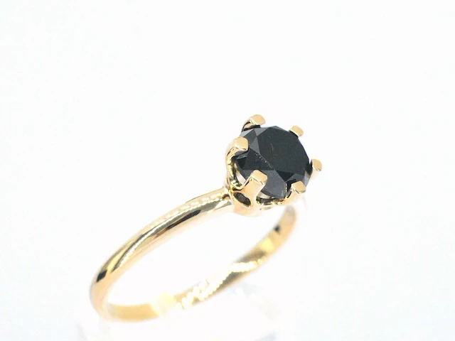 Gouden solitaire ring met één briljant geslepen zwarte diamant - afbeelding 6 van  11