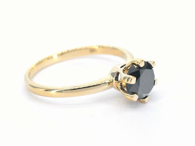 Gouden solitaire ring met één briljant geslepen zwarte diamant - afbeelding 7 van  11