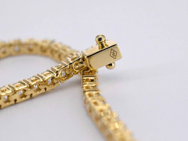 Gouden tennisarmband met 4.00 carat diamanten - afbeelding 6 van  8