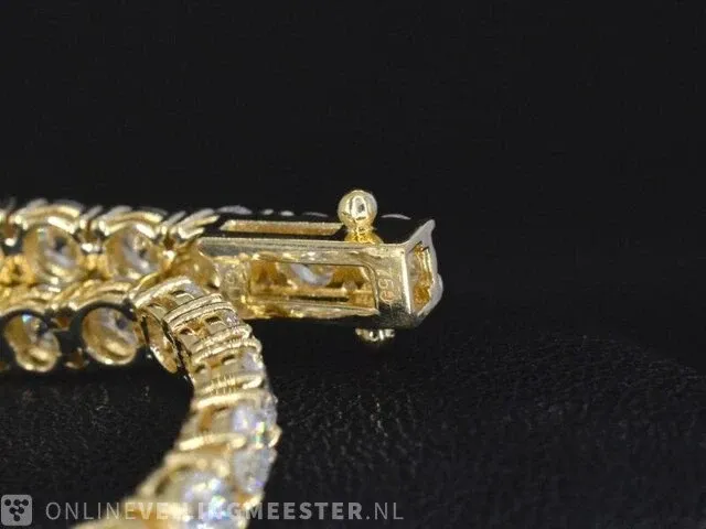 Gouden tennisarmband met 7.12 carat briljant geslepen diamanten - afbeelding 9 van  9