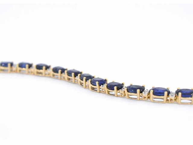 Gouden tennisarmband met diamanten en saffier - afbeelding 5 van  9