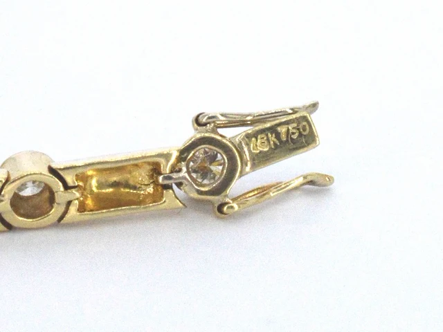 Gouden tennisarmband met diamanten schakels - afbeelding 6 van  10