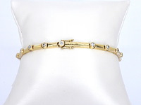 Gouden tennisarmband met diamanten schakels - afbeelding 6 van  9