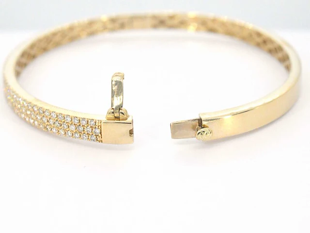 Gouden vaste armband met briljant geslepen diamant - afbeelding 9 van  12