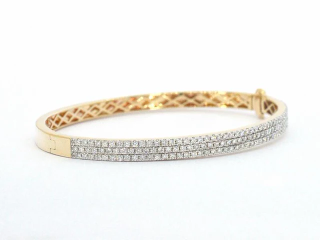 Gouden vaste armband met briljant geslepen diamant - afbeelding 5 van  10