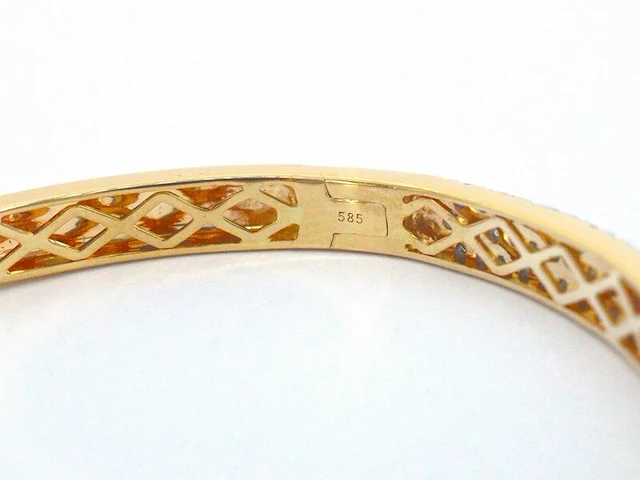 Gouden vaste armband met briljant geslepen diamant - afbeelding 9 van  10