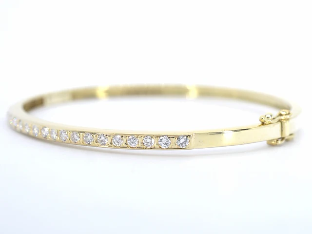 Gouden vaste armband met briljant geslepen diamanten - afbeelding 3 van  10