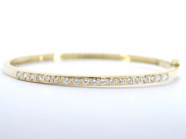 Gouden vaste armband met briljant geslepen diamanten - afbeelding 5 van  10