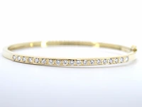 Gouden vaste armband met briljant geslepen diamanten - afbeelding 5 van  10