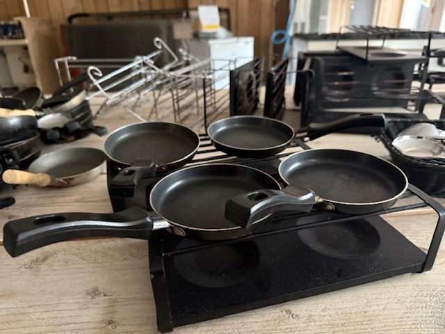 Gourmetstel met pannetjes, zwart - afbeelding 1 van  10