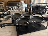 Gourmetstel met pannetjes, zwart - afbeelding 1 van  10