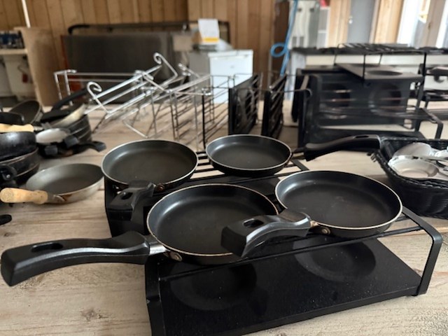 Gourmetstel met pannetjes, zwart - afbeelding 4 van  10