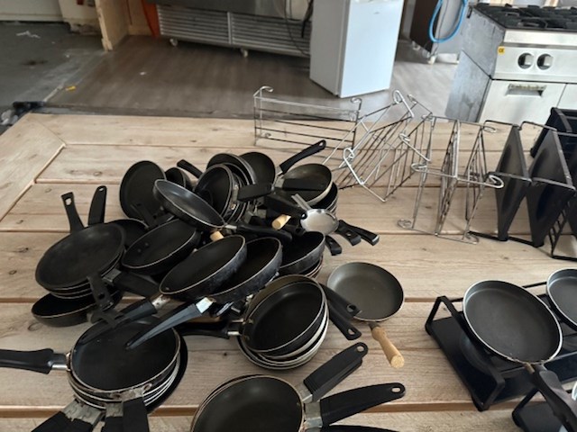 Gourmetstel met pannetjes, zwart - afbeelding 7 van  10